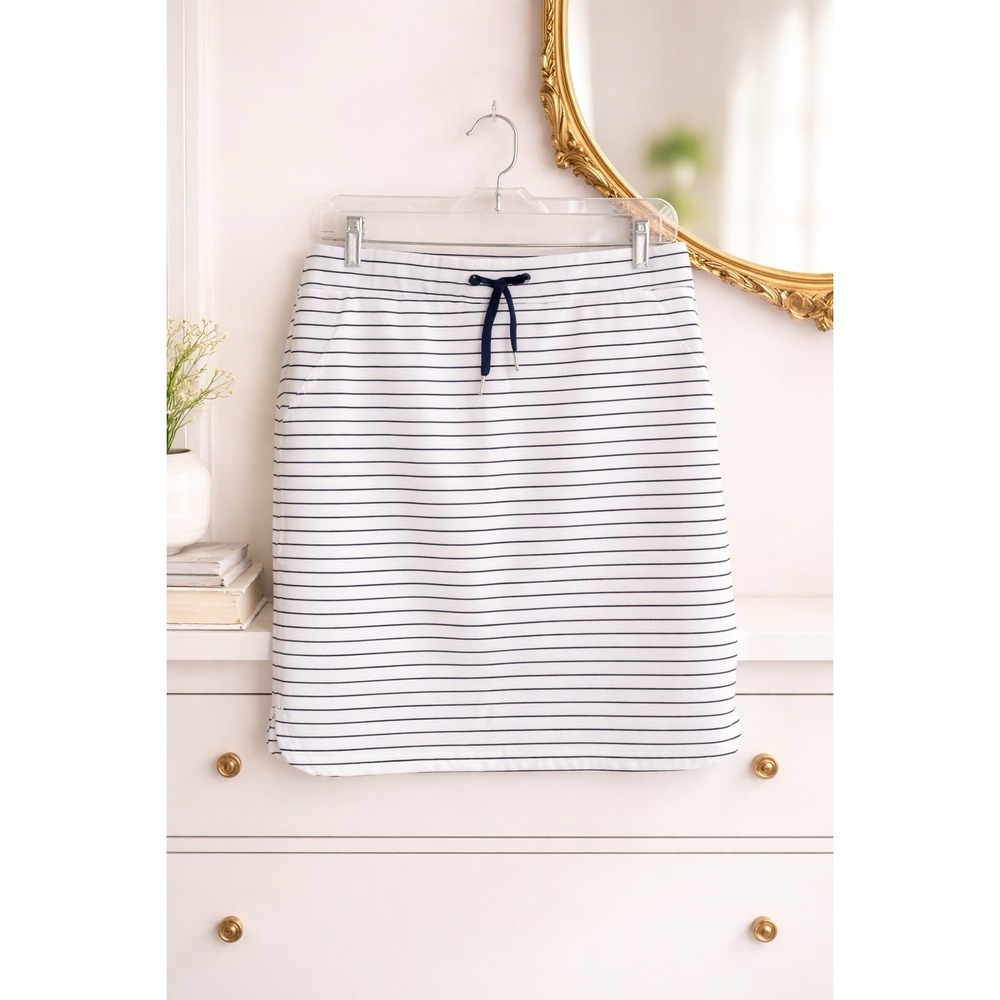 Chico's Zenergy Skort Shorts Under Skirt Blue Striped Pockets Size 00 U.S.‎ XS